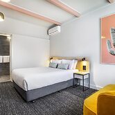 Nightcap at Sandbelt Hotel