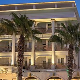 Sealife Lounge Hotel - Adult Only