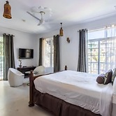 Safira River Front Resort