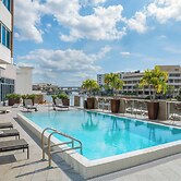 Aloft Tampa Downtown