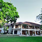 Nabulao Beach and Dive Resort