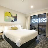 Nightcap at Kawana Waters Hotel