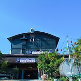 The Happy 8 Retreat @ Kuala Sepetang