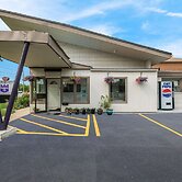 Knights Inn Burlington, ON