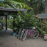 Pelican Beachfront Hotel
