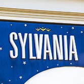 Nightcap at Sylvania Hotel