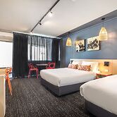 Nightcap at Monash Hotel