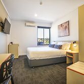 Nightcap at Rose & Crown Hotel