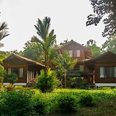 Kenaki Lodge