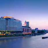 Sea Containers London
