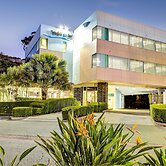 Springfield Lakes Boutique Hotel