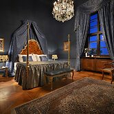 Chateau Loucen Garden Retreat