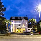The Connaught Lodge