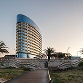 Eurostars Oasis Plaza Hotel