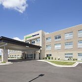 Holiday Inn Express & Suites Monroe by IHG