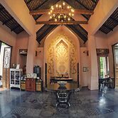 Tharaburi Resort Sukhothai