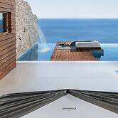 Emerald Villas & Suites