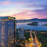 Shangri-La Nanjing