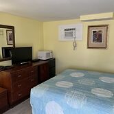 Budget Inn Motel Suites