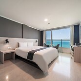 Gyeongpo Soo Hotel