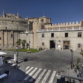 Hostal Restaurante Puerta del Alcázar