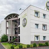 B&B HOTEL Blois Sud Vineuil