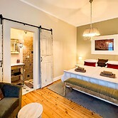 Brigadoon Boutique Guesthouse l Ondili