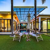 4 Bedroom Modern Pool Villa BL10