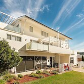 Warners Bay Apartments