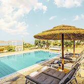 Manu Mykonos  Beach Villas & Bungalows