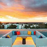 Aloft by Marriott Playa del Carmen