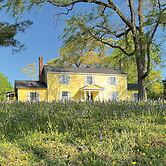 The Sunnyside Sisters Bed and Breakfast