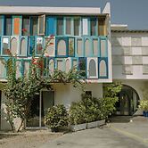 Ambiance Boutique Art Hotel Karachi