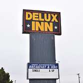 DELUX INN