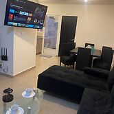 Hermosa Casa Con Laguna Y Alberca