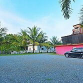 OYO 90689 Chalet Kak Siti