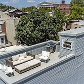 Trendy Fairmount Gem Roof Deck