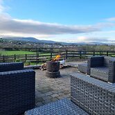 Captivating & Cosy 4-bedroom House in Magherafelt