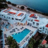 Mythical Coast Wellness Retreat