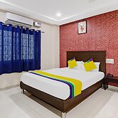 Itsy Hotels Harsha Comforts, 600 Mts From Coffee Museum