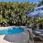 Maritime Memories 3 Bedroom Home by RedAwning