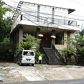 Bali de Anyer Hotel & Restaurant