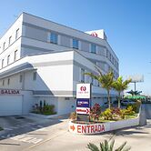 Hotel ByHours Circunvalar