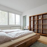 Luxury Apartment With Smart TV Free Parking Large Garden