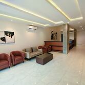 HOTEL EVEREST RDC