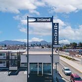 Inland Inn & Suites