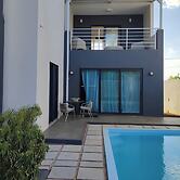 Beautiful House With Private Pool in Mauritius