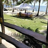 Anajawan Island Beachfront Resort