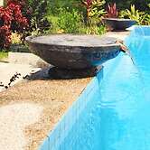 Captain's Cabin Resort