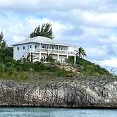 Blue Love Point 5 Bedroom Home